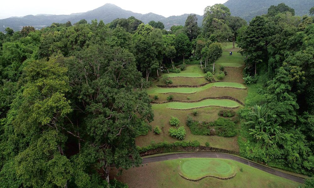 Red Mountain Golf 紅山球場