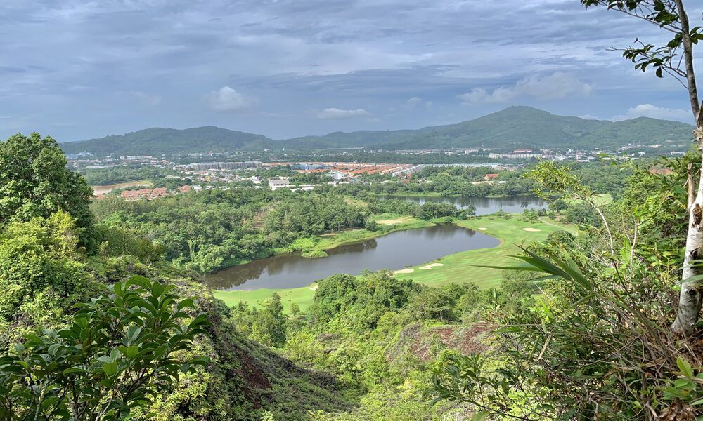 Red Mountain Golf 紅山球場