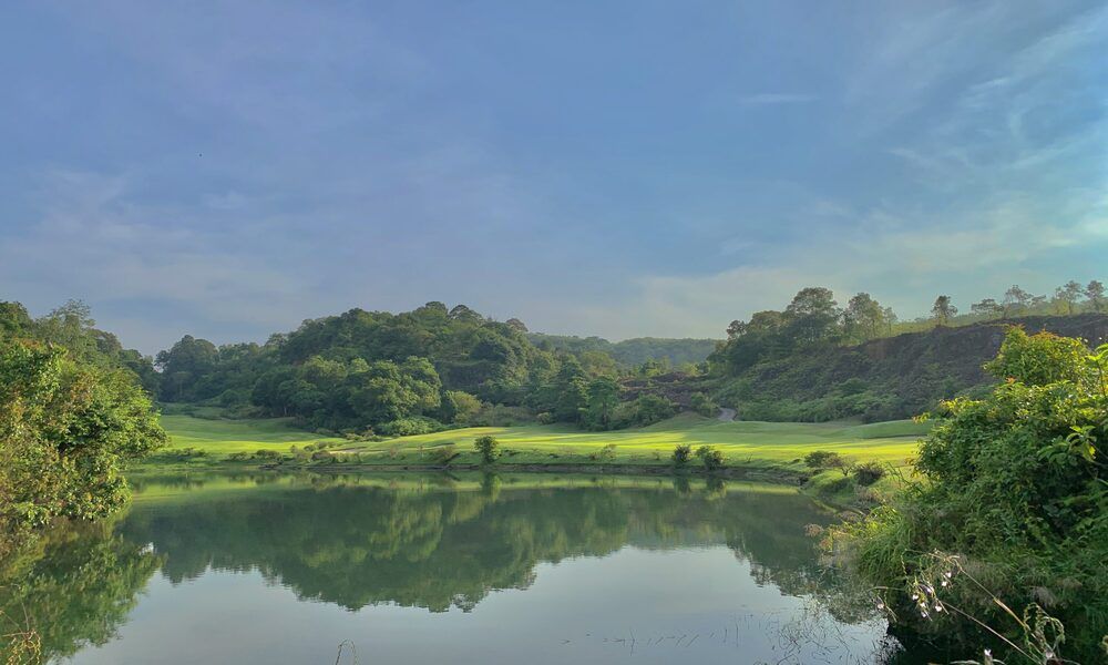 Red Mountain Golf 紅山球場